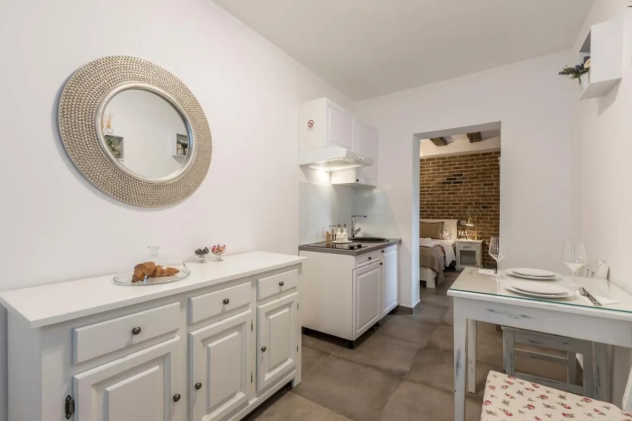 Studio Apartments Insula Split